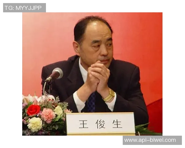 王俊生足球:从青涩少年到职业球员的成长之路与梦想追逐 王俊生足球:从青涩少年到职业球员的成长之路与梦想追逐