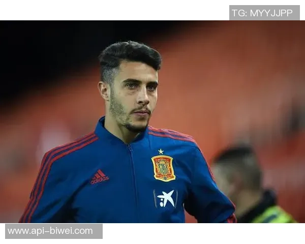 豪门足球S后防的崛起与挑战解析现代足球战术中的防守艺术与团队协作